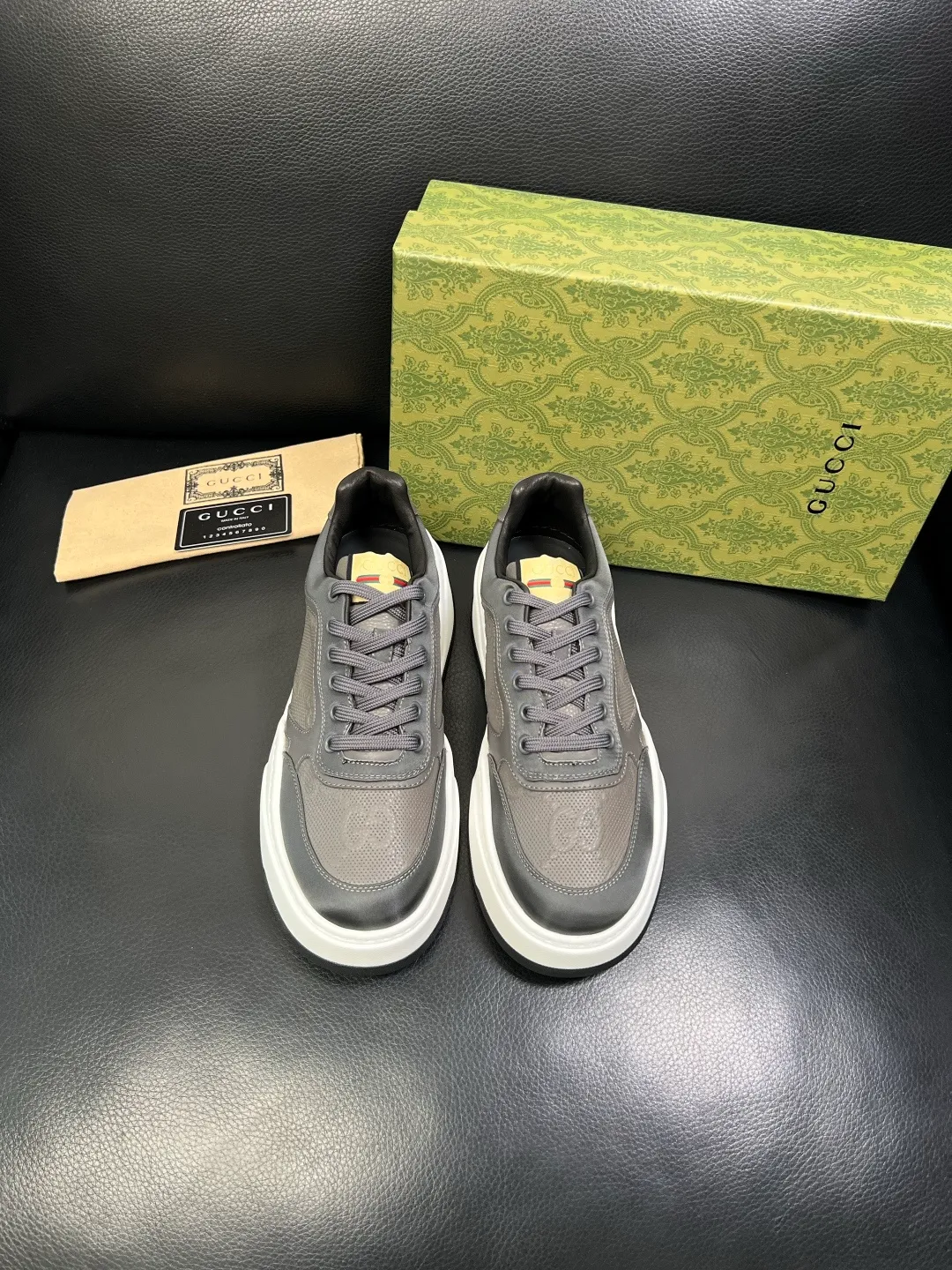 Men's shoes 💰840 Gucci high quality top crafts Gucci counter new original factory configuration, imported cowhide fabric from Italy, imported cowhide lining, breathable and comfortable, sole: original factory special supply original sole super comfortable, original factory and single goods, welcome to compare, code number 38-44 (customized 45 46)